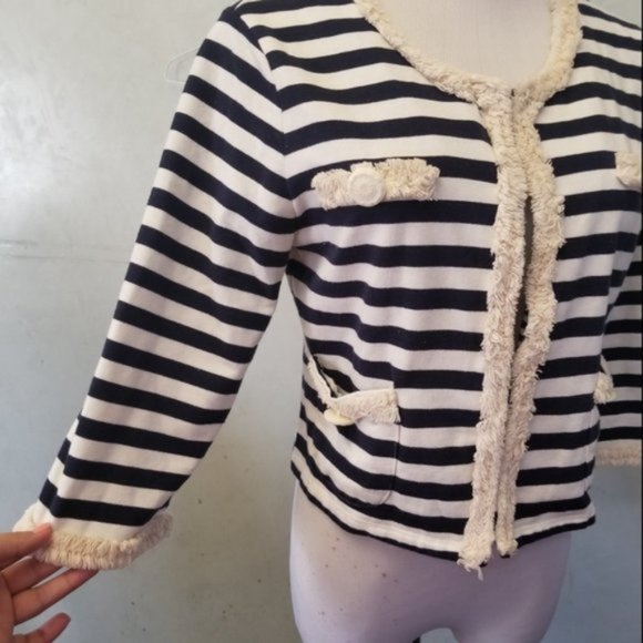 Hazel crop striped 3/4 sleeve cardigan size Medium (M31) - Picture 3 of 8